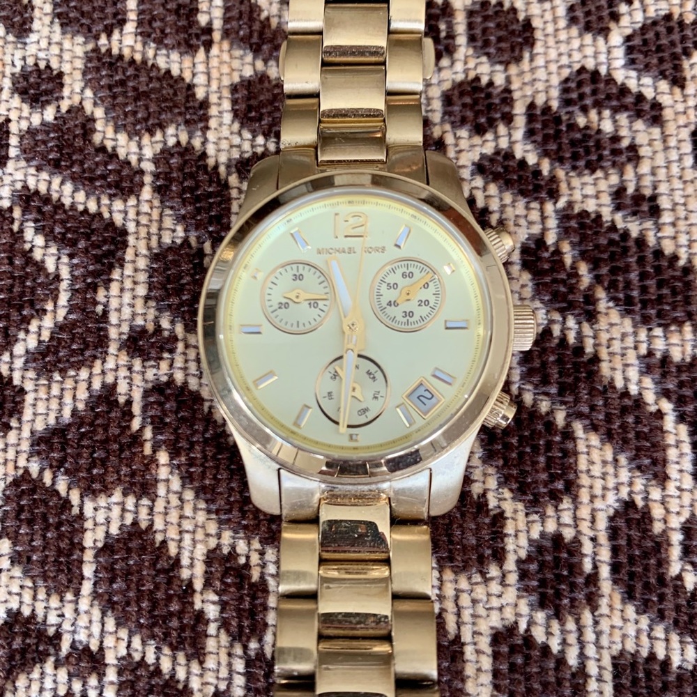 Michael Kors Gold Women’s Watch
